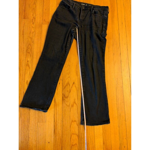 Old Navy Kicker Bootcut high rise Jeans Black 10 short - Picture 8 of 9